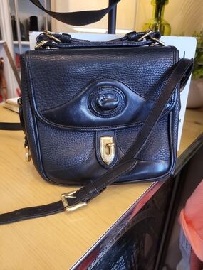 Vintage Dooney & Bourke Black Pebble Leather Crossbody with Gold Hardware